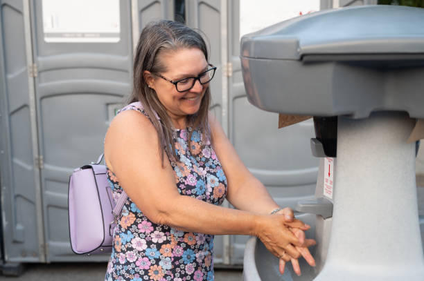 Best Portable sink rental  in Fort Madison, IA